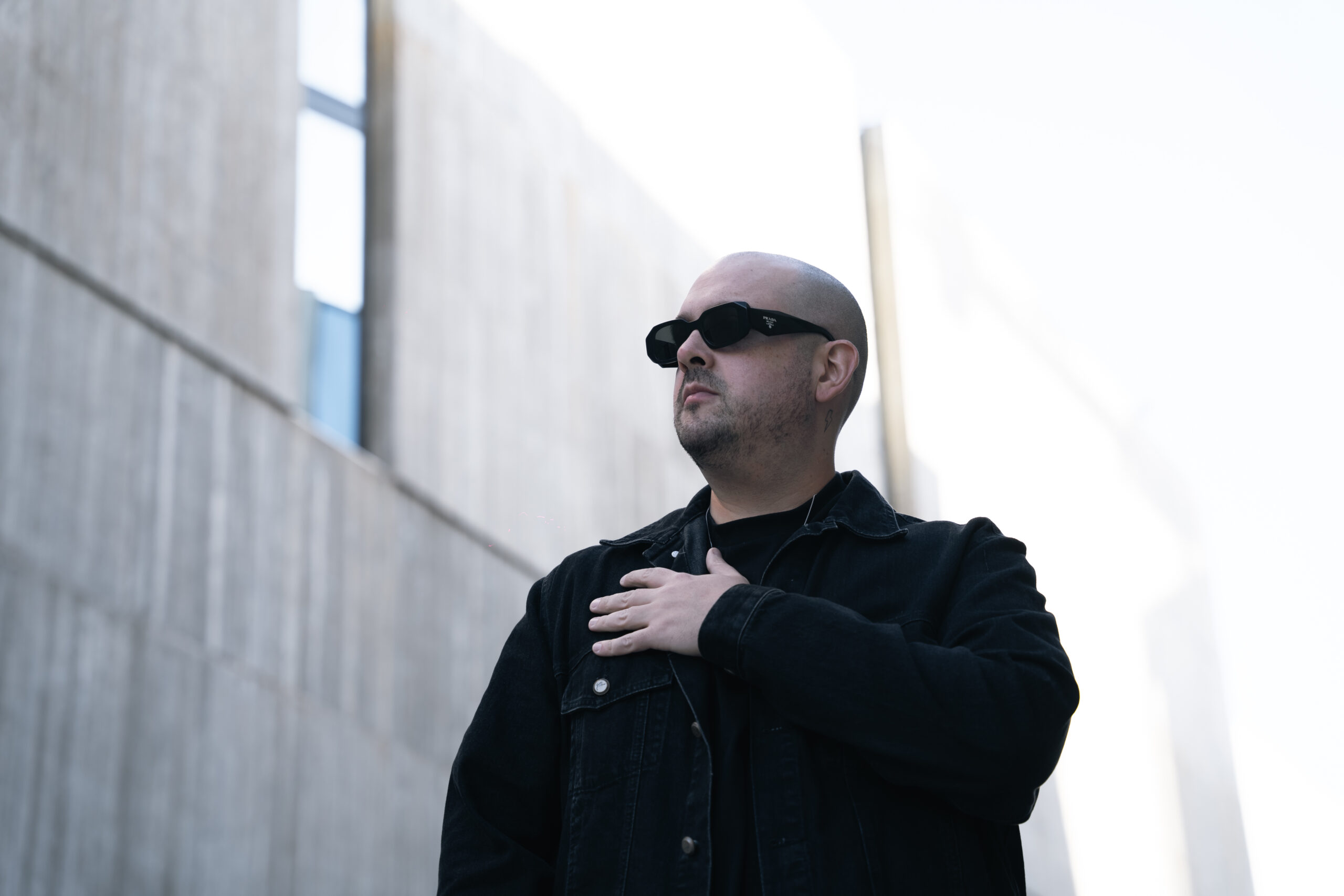 a5d56e5a-97a1-5263-3e38-7ae94f69e836