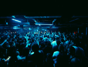D-EDGE recebe fim de semana que conecta house music e drum’n’bass